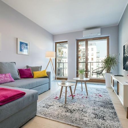Apartmán Raya Mansion Varšava Exteriér fotografie